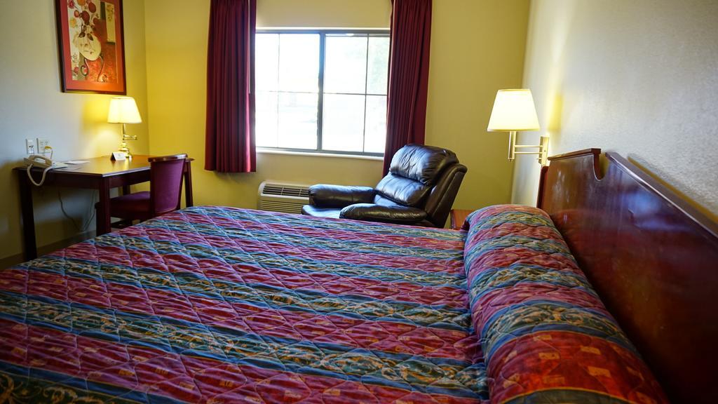 Wesley Inn Wichita Exteriér fotografie